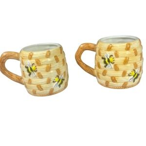 Pair of Vintage Young's Bee Hive Coffee Mugs – 1997 Ceramic Honeycomb Cups